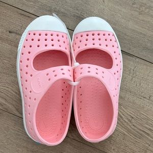 Girls Native Shoes Pink 10